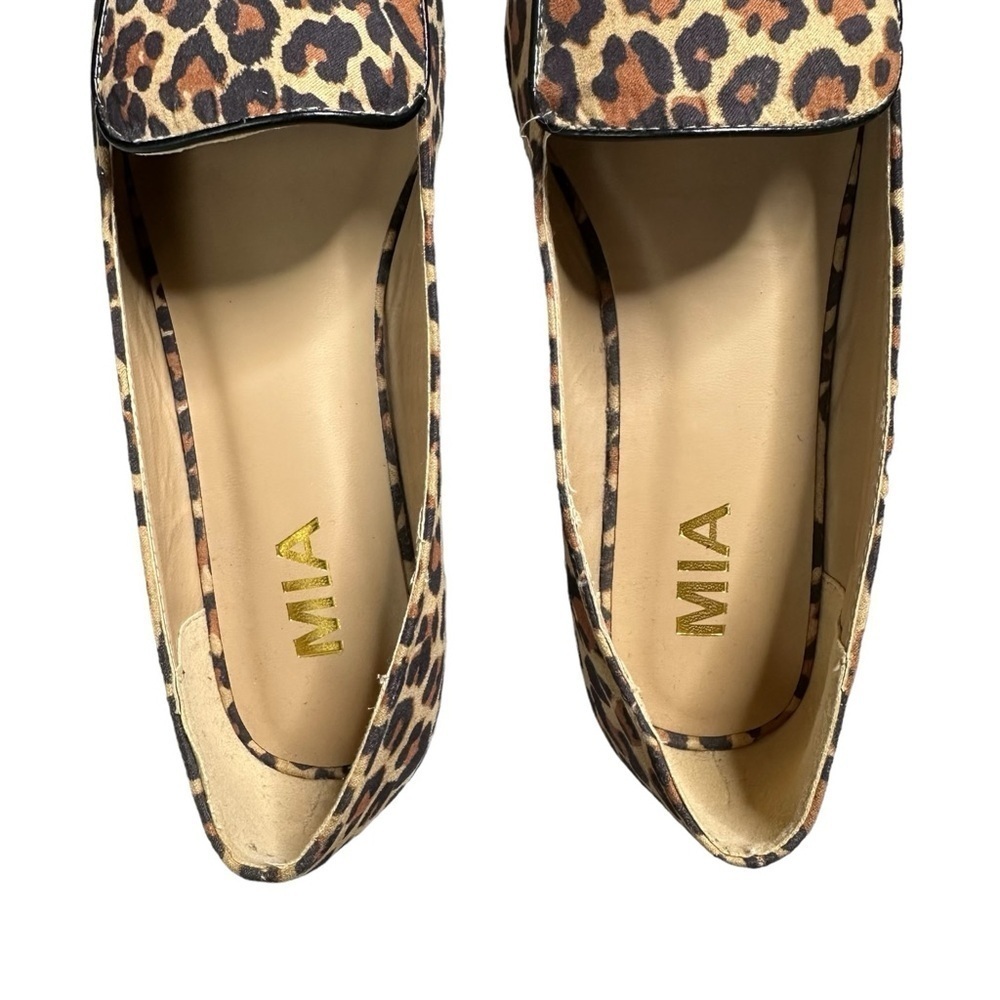 MIA Niles Leopard Print Pointed Toe Flat Loafer Womens Size 6 - Picture 4 of 13